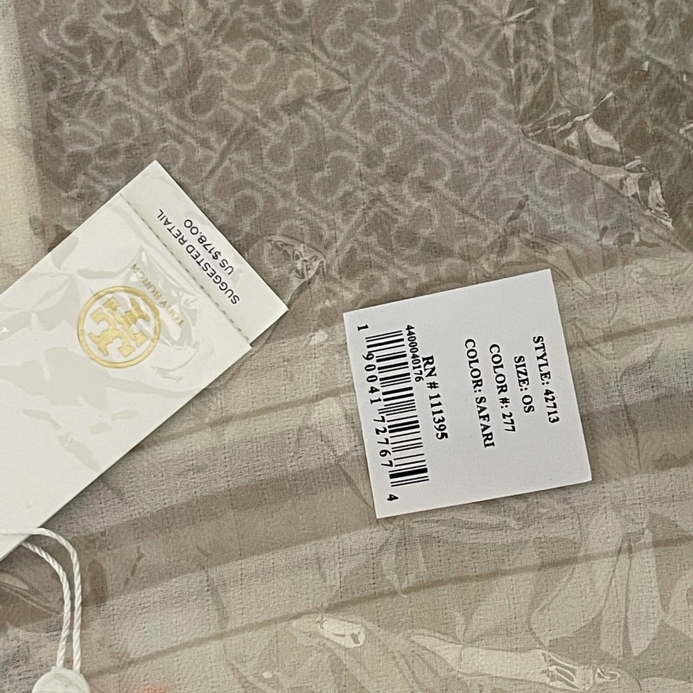 New Tory Burch scarf 🥳 - Picture 4 of 8